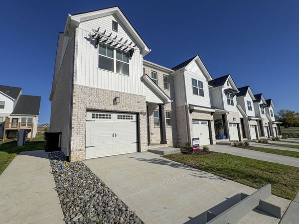 1341 Halter Park Dr , Gallatin, TN 37066