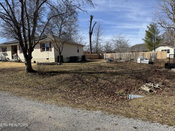 17 Rena Circle, Unit 4131, Crossville, TN 38572