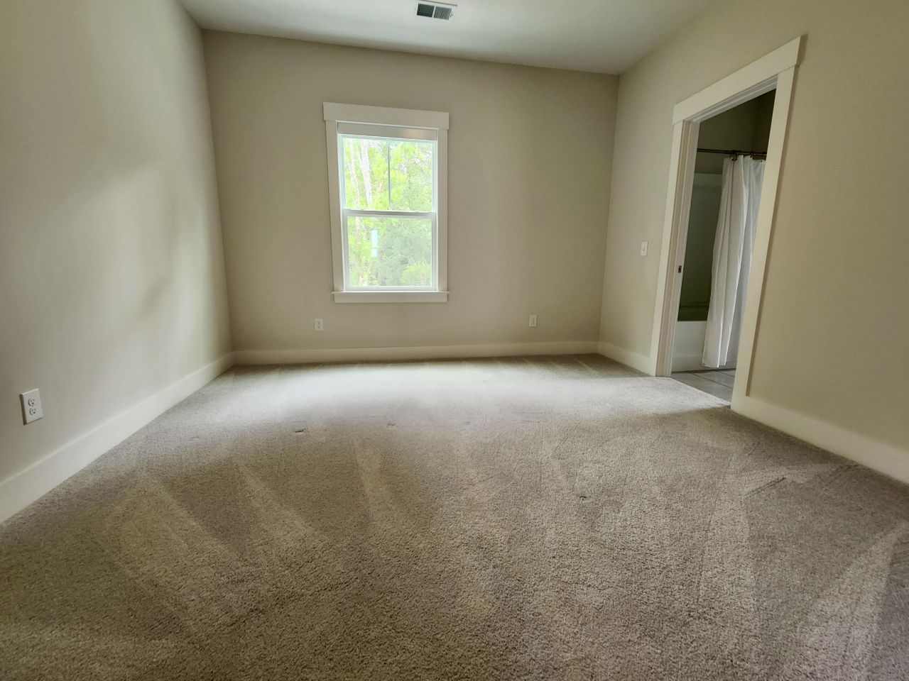 1278 Max Lane Photo 24