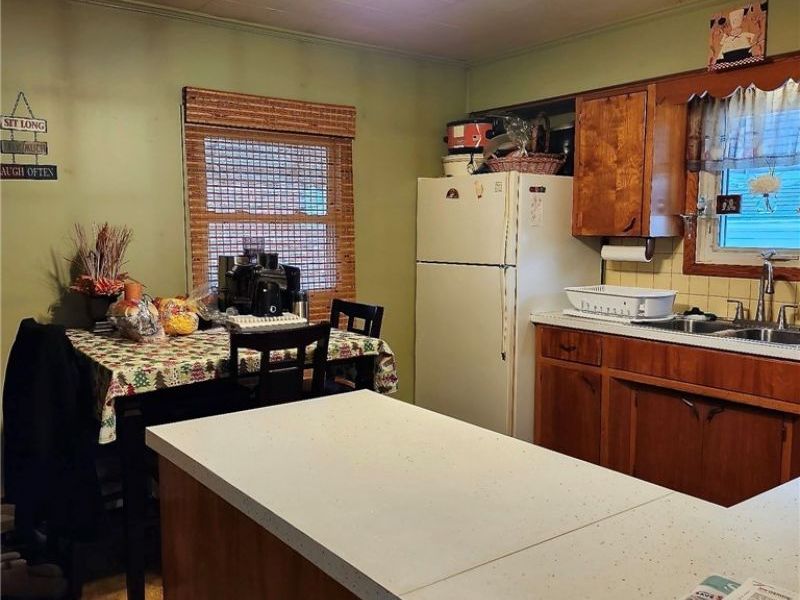 1288 Liberty Avenue , Barberton, OH 44203 Photo 12