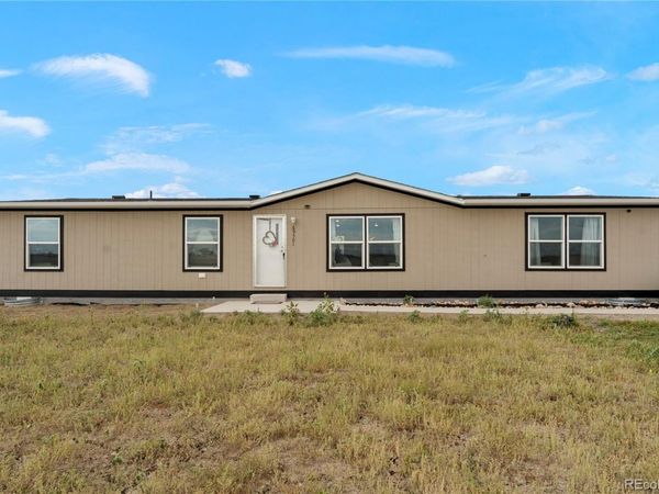 69501 E 72nd Avenue , Byers, CO 80103