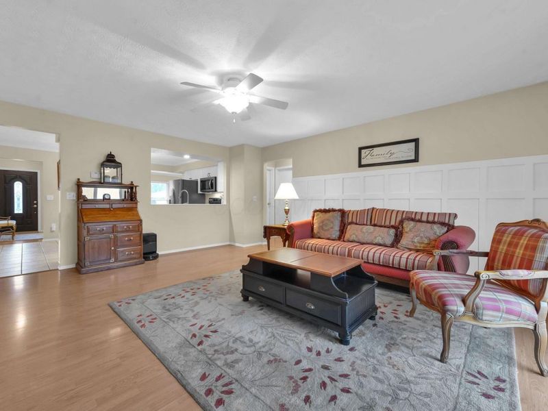 270 Brisbane Avenue, Westerville, OH 43081 Photo 5