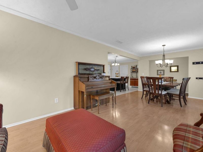 270 Brisbane Avenue, Westerville, OH 43081 Photo 9