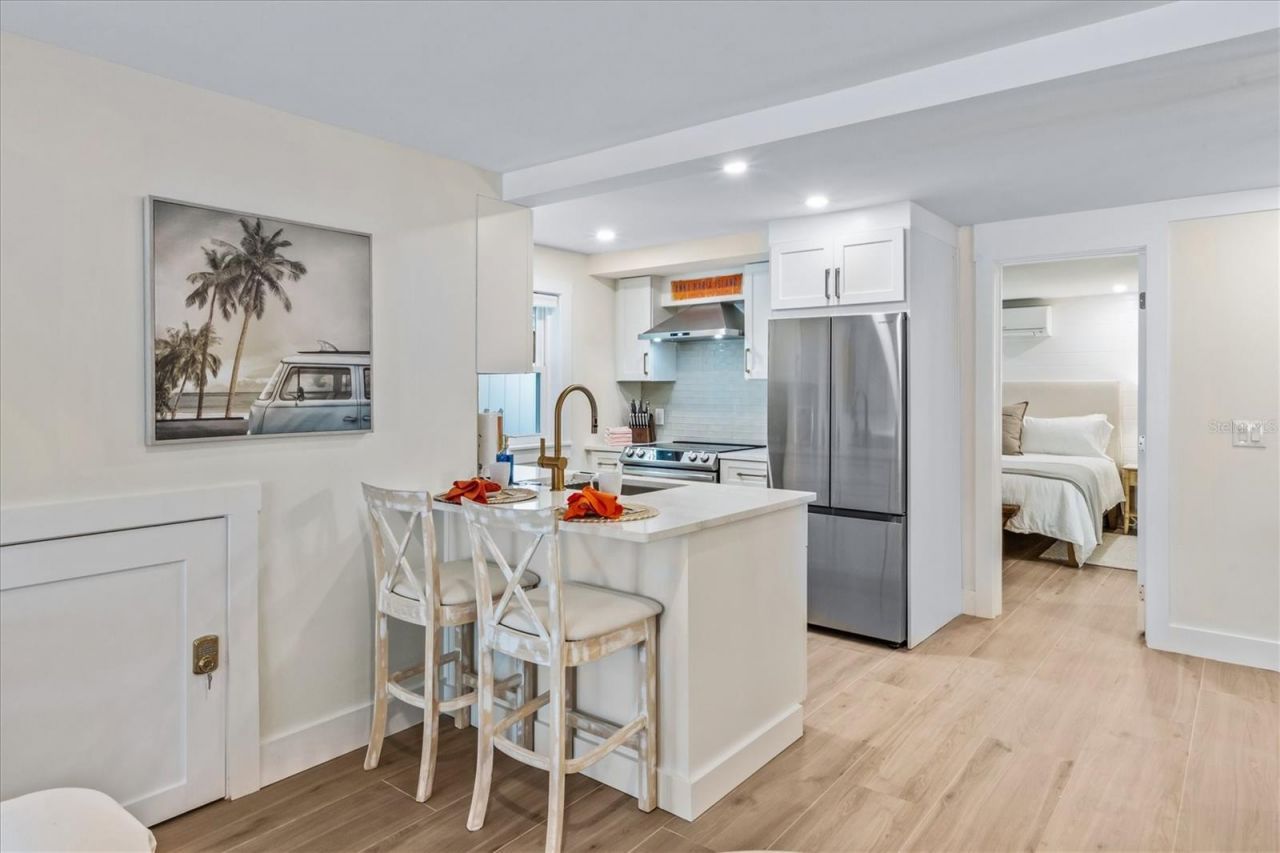 112 Cedar Avenue, Anna Maria, FL 34216 Photo