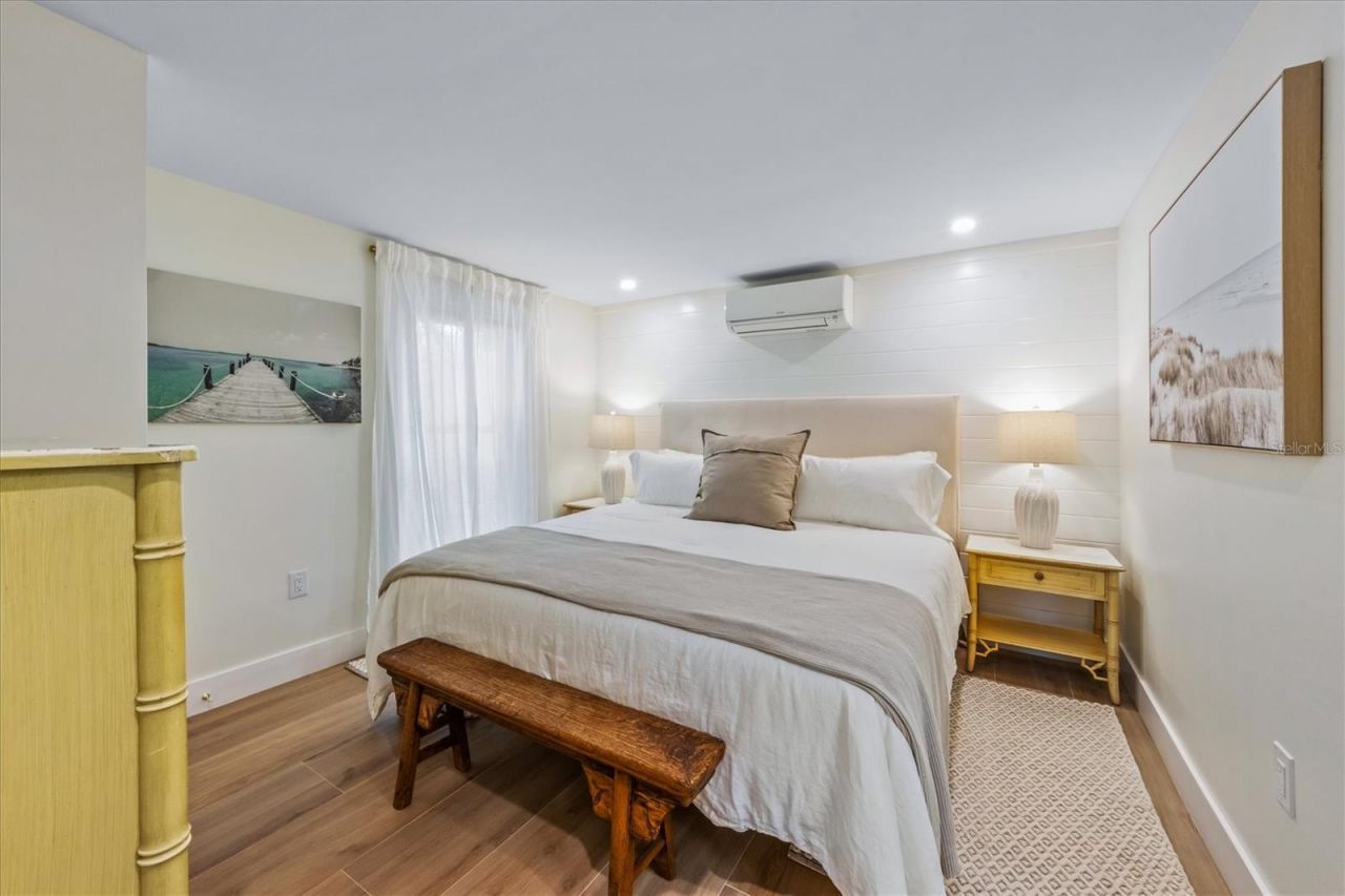 112 Cedar Avenue, Anna Maria, FL 34216 Photo