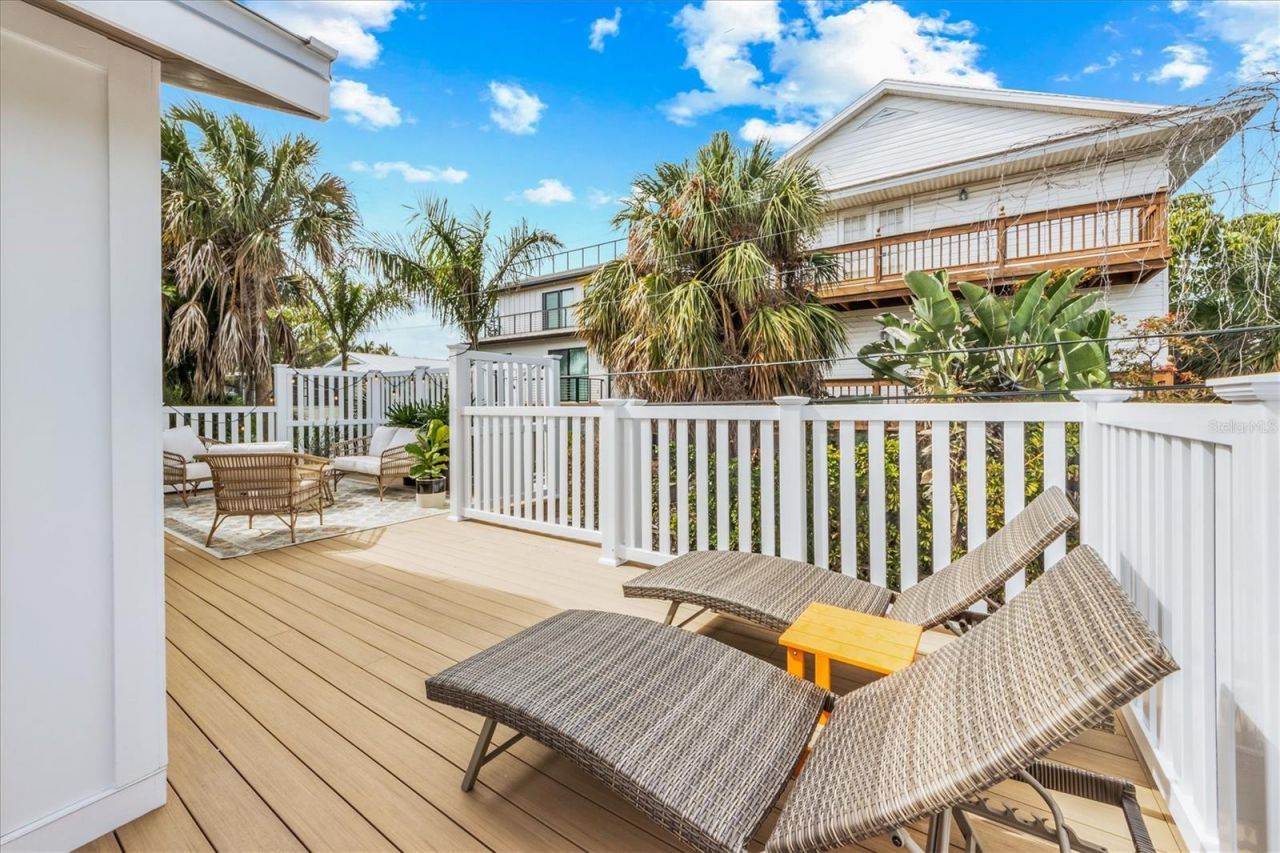 112 Cedar Avenue, Anna Maria, FL 34216 Photo