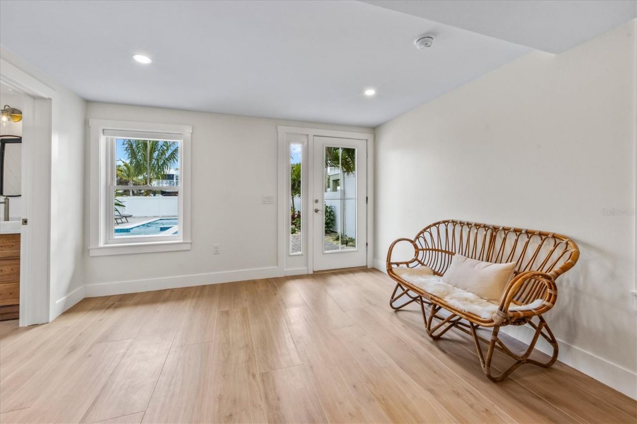 112 Cedar Avenue, Anna Maria, FL 34216 Photo