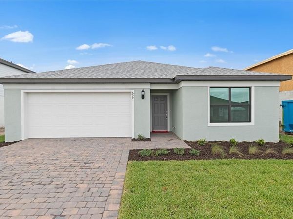 609 Oasis Lake PL, LEHIGH ACRES, FL 33936