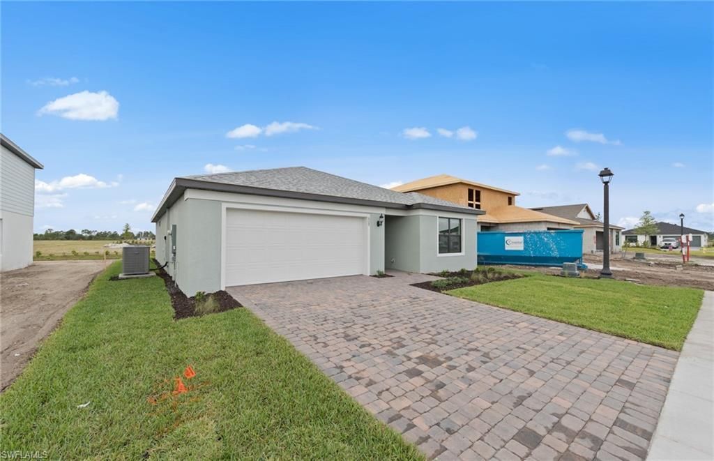 609 Oasis Lake Pl, Lehigh Acres, FL 33936 Photo