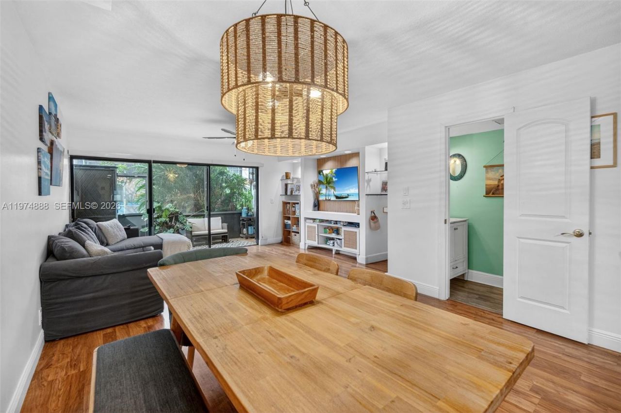 4250 SW 70th Ter , Davie, FL 33314 Photo