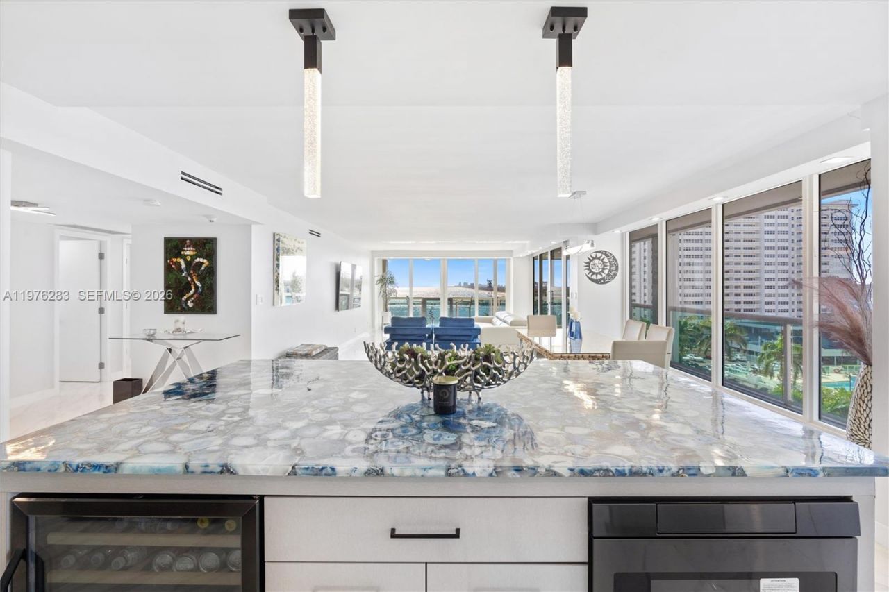 2100 S Ocean Ln , Unit 502, Fort Lauderdale, FL 33316 Photo