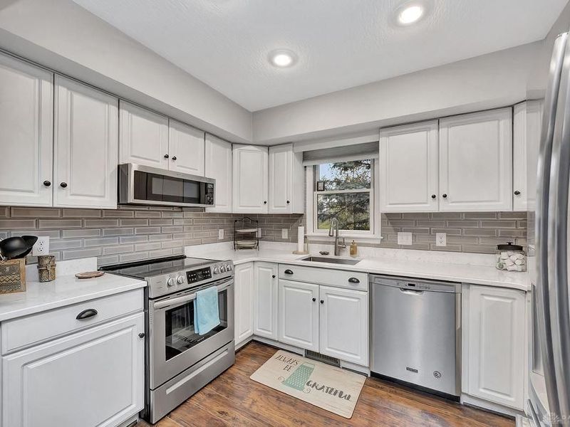 1150 Stephanie Drive, Unit 2, Hamilton, OH 45013 Photo 6