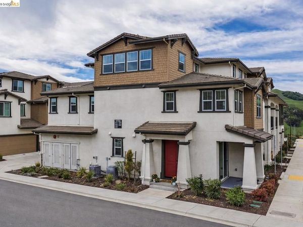 61101 61101 Via Vicenza, San Ramon, CA 94583