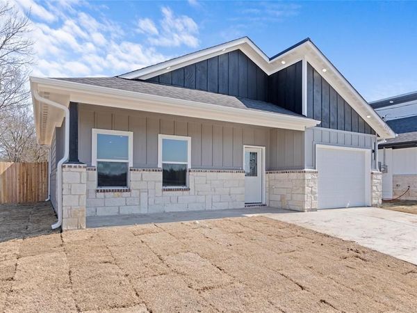 2607 Carver Street, Greenville, TX 75401