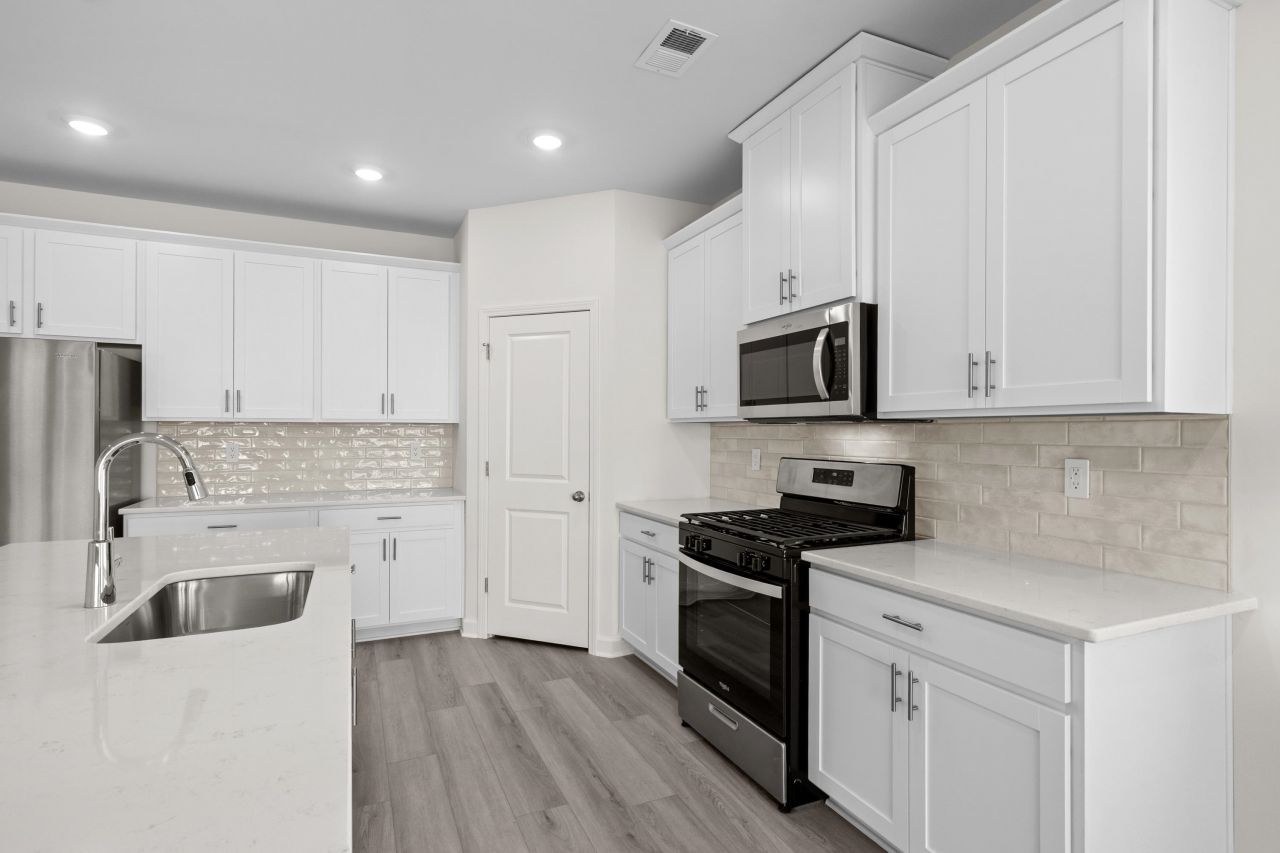 2804 Tranquility Loop Photo 16