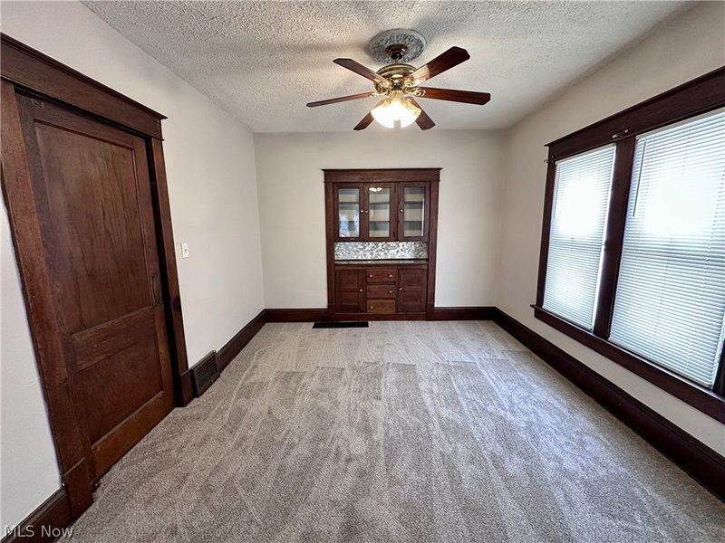 2172 12th Street SW, Akron, OH 44314 Photo 4