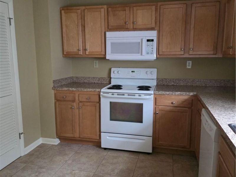 9889 Johnnycake Ridge Road , Unit 3, Mentor, OH 44060 Photo 4