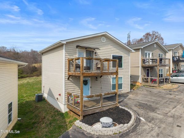 196 Roberts Ridge, Rutledge, TN 37861
