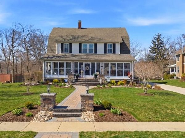 151 Beechwood Ave, Middlesex, NJ 08846