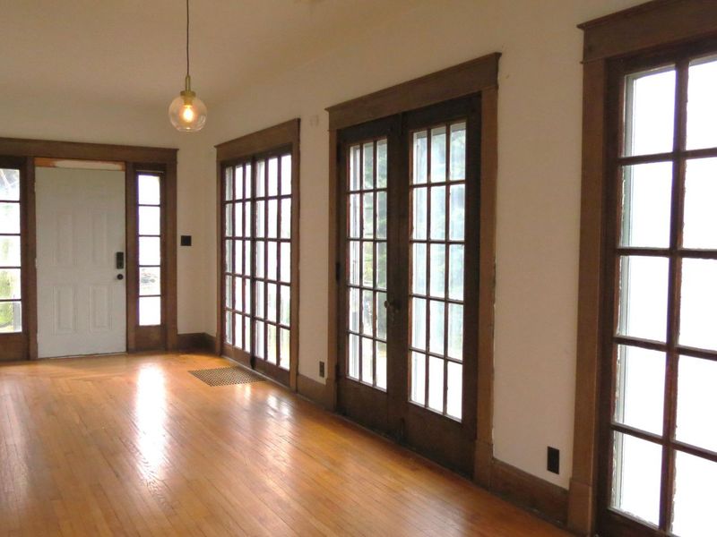 102 E Main Street, Anna, OH 45302 Photo 4