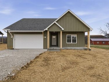 1152 Mt Olivet Road , Bowling Green, KY 42101