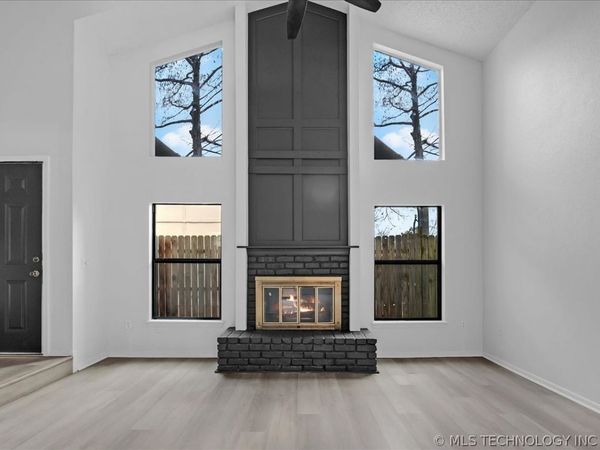 13005 E 28th Place , Tulsa, OK 74134