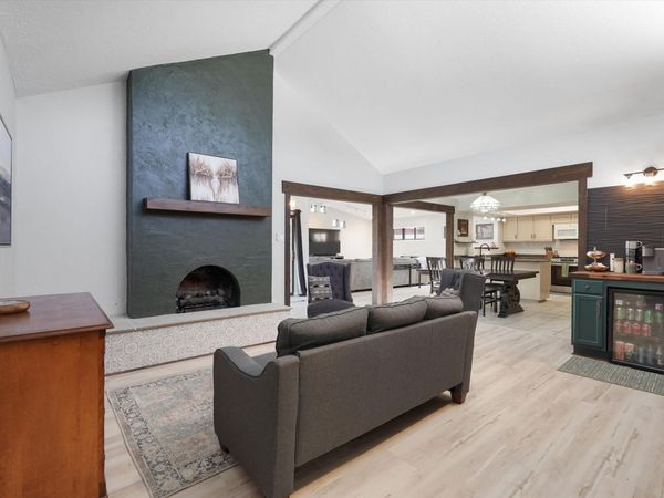 4812 Brookwood Street NE, Albuquerque, NM 87109