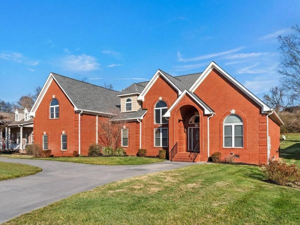 1416 Station 4 Ln, Old Hickory, TN 37138