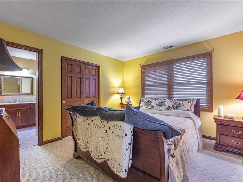 7850 Kings Ridge Circle, Mad River Township, OH 45324 Photo 32