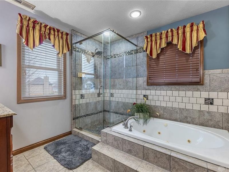 7850 Kings Ridge Circle, Mad River Township, OH 45324 Photo 37