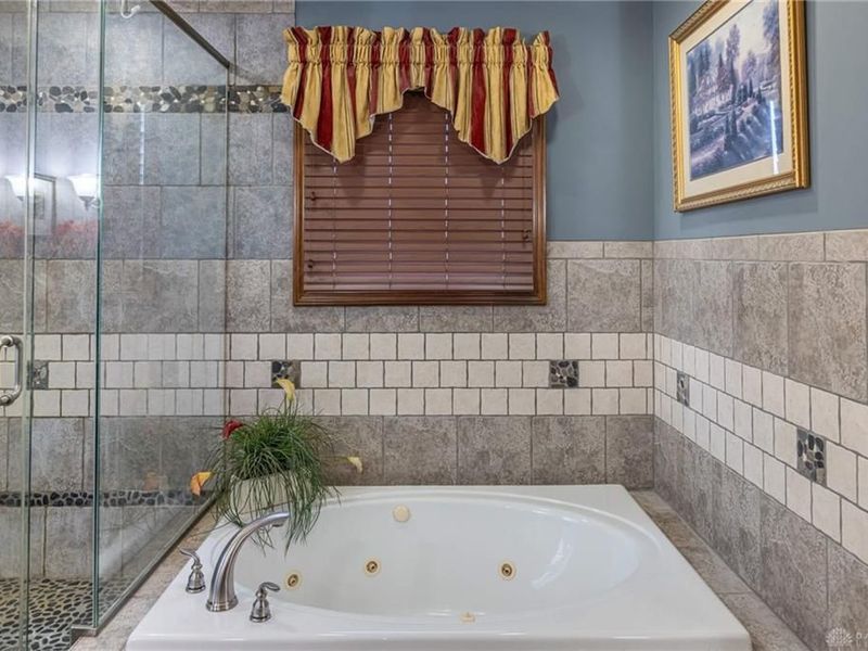 7850 Kings Ridge Circle, Mad River Township, OH 45324 Photo 39