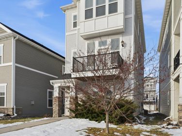 8146 Balsam Lane N, Maple Grove, MN 55369