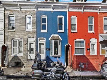 1042 LOCUST STREET, READING, PA 19604