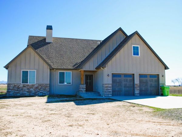 1660 8 Road, Mack, CO 81525