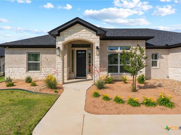 1110 Northcross Drive, Salado, TX 76571