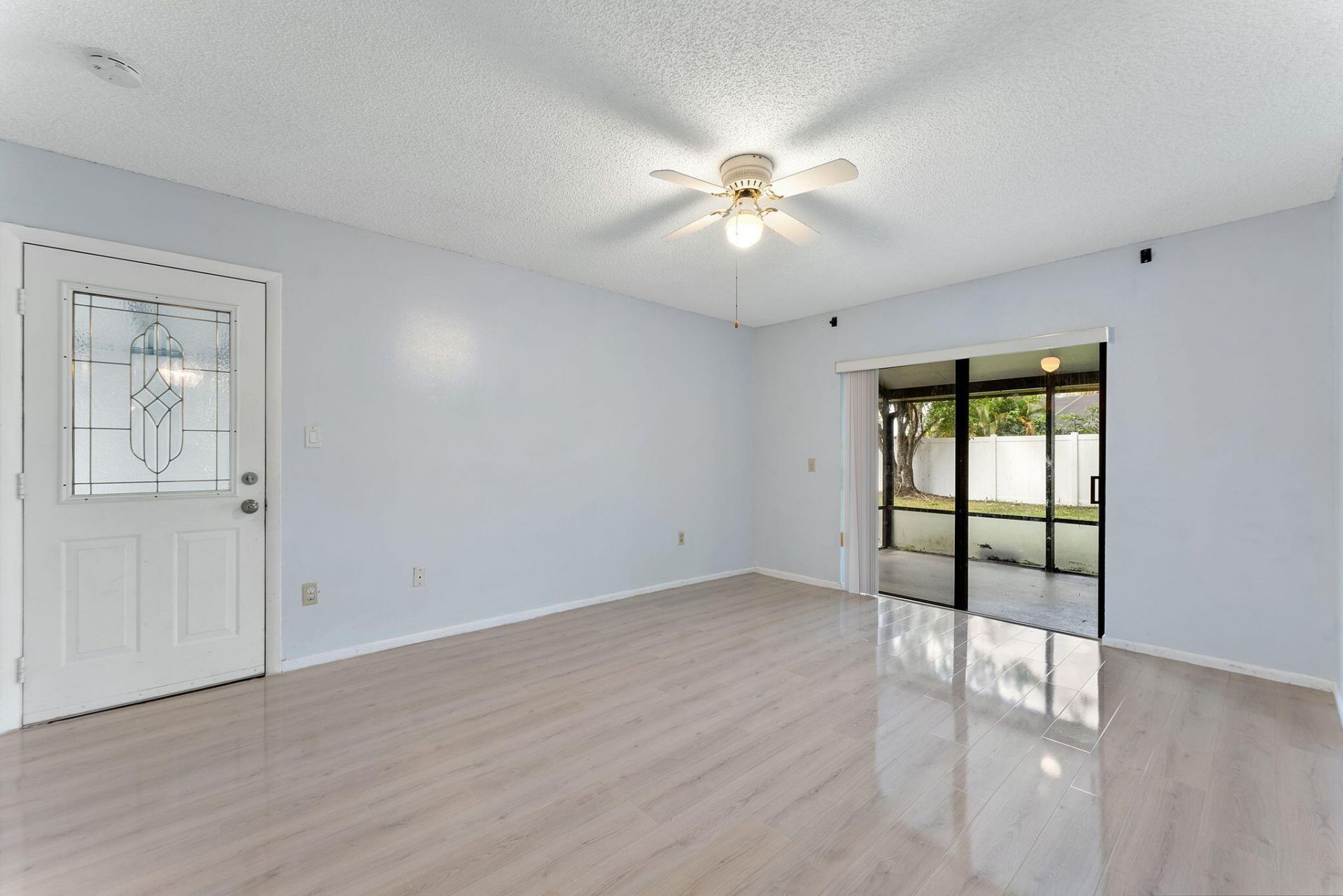 107 Conaskonk Circle, Royal Palm Beach, FL 33411 Photo