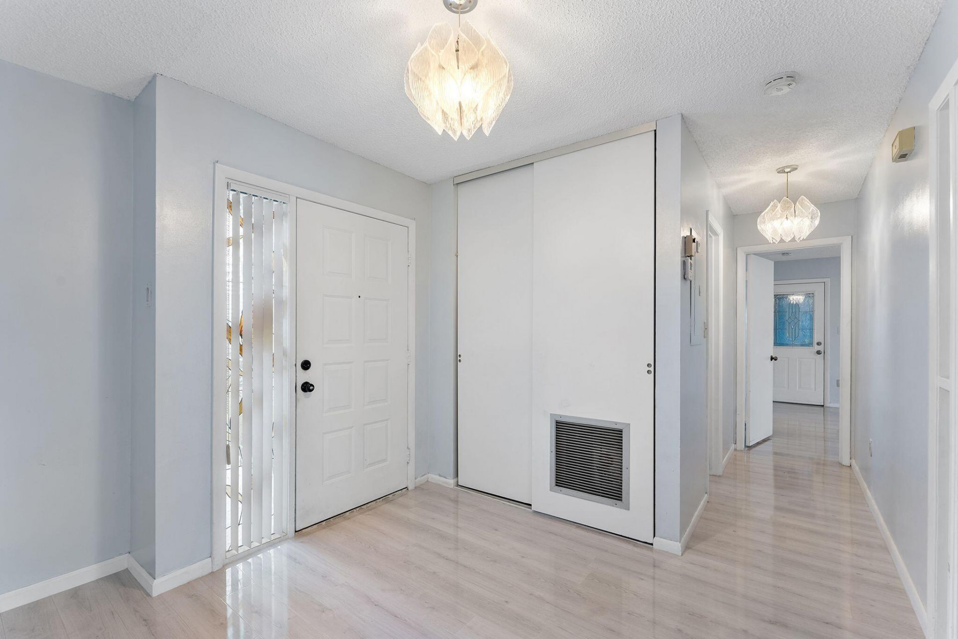 107 Conaskonk Circle, Royal Palm Beach, FL 33411 Photo