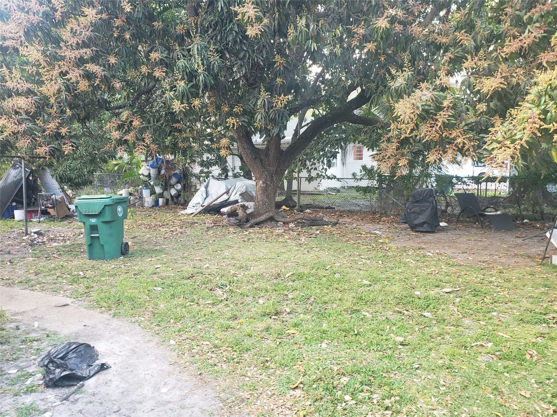 6400 NW Miami Place, Miami, FL 33150 Photo