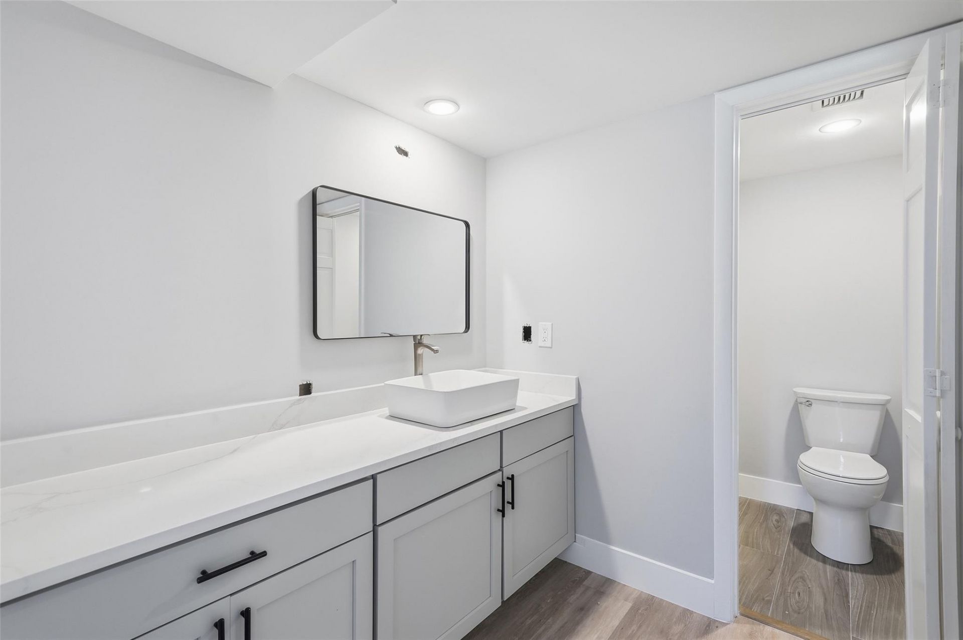 1717 Whitehall Drive, Unit 205, Davie, FL 33324 Photo