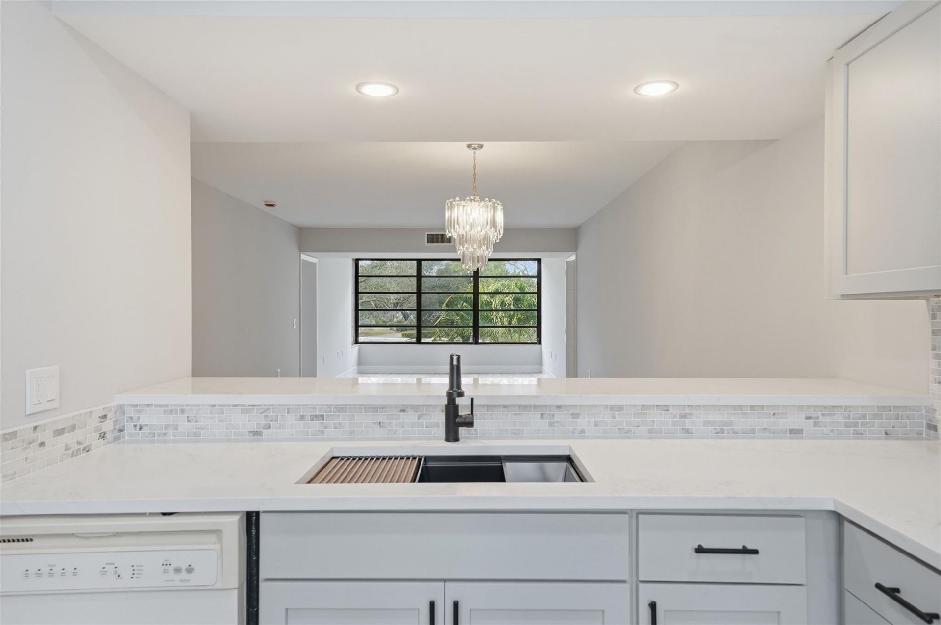 1717 Whitehall Drive, Unit 205, Davie, FL 33324 Photo