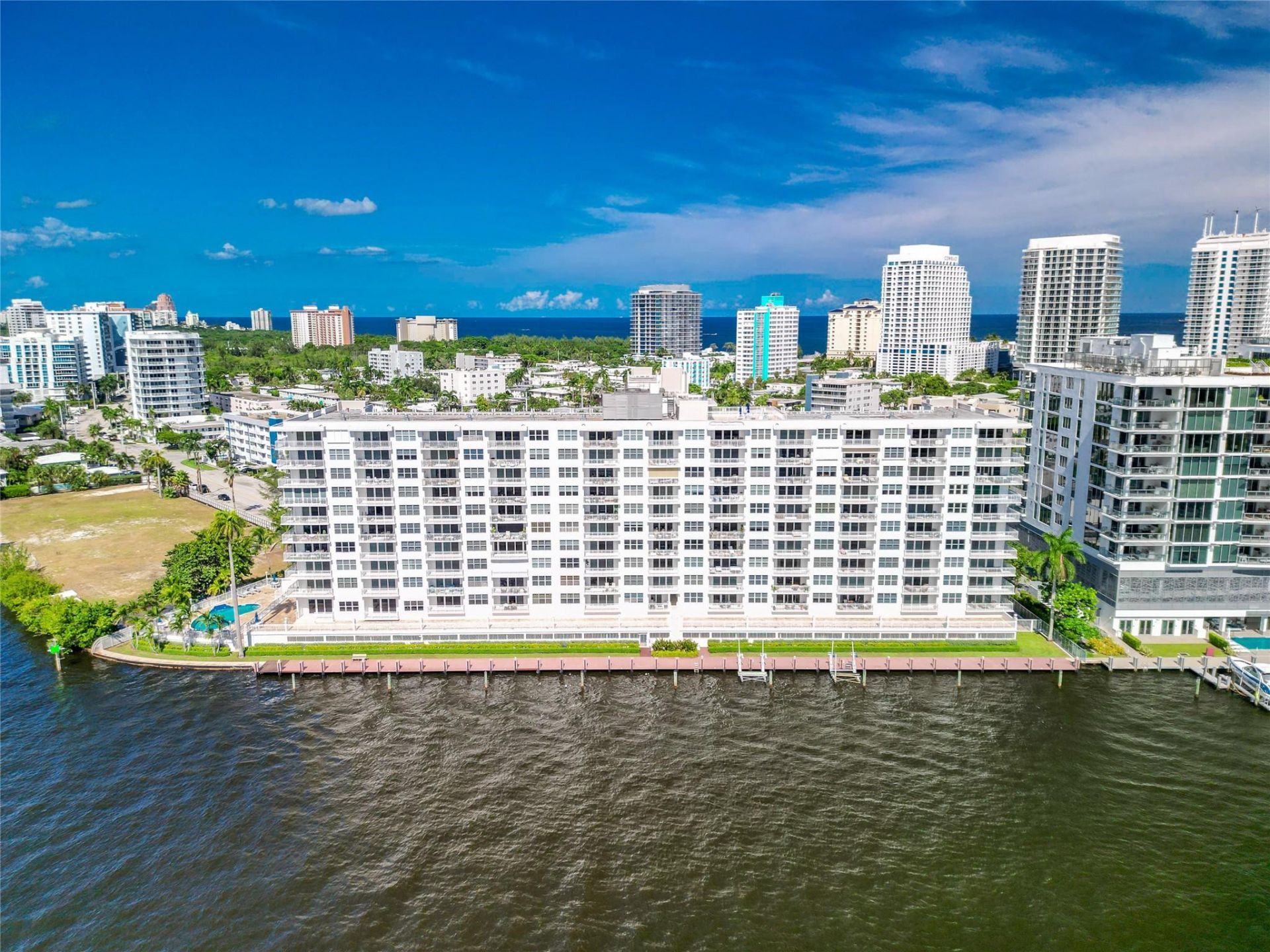 511 Bayshore Drive, Unit 904, Fort Lauderdale, FL 33304 Photo