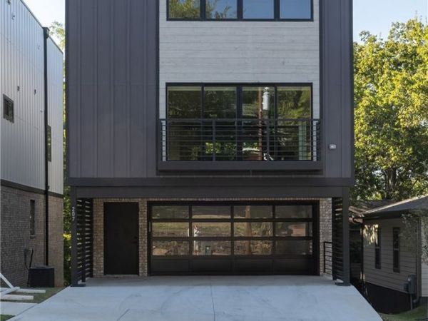 207 W Lafayette Street , Fayetteville, AR 72701