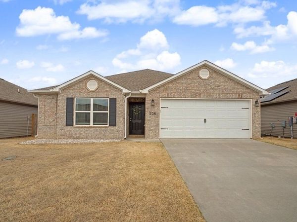536 Woodcreek Loop , Lowell, AR 72745