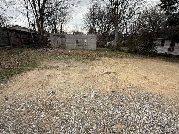 150 W Wycough, Batesville, AR 72501