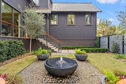 435 Fountain Grass Lane photo 4