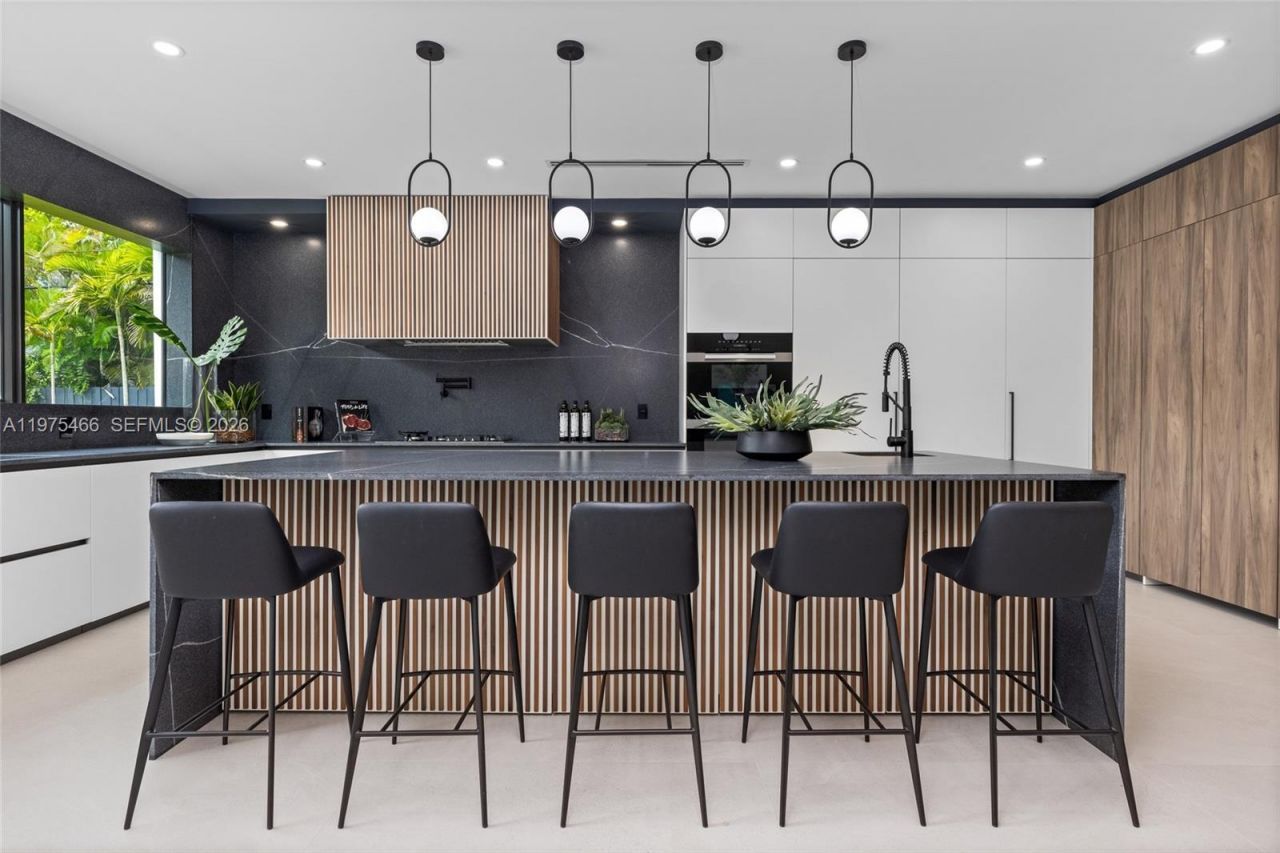 6445 SW 129th Ter , Pinecrest, FL 33156 Photo