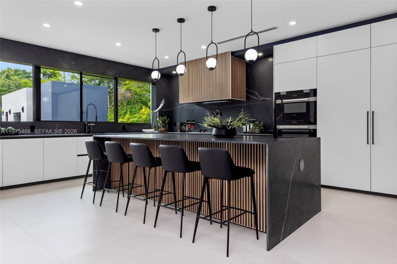 6445 SW 129th Ter , Pinecrest, FL 33156 Photo