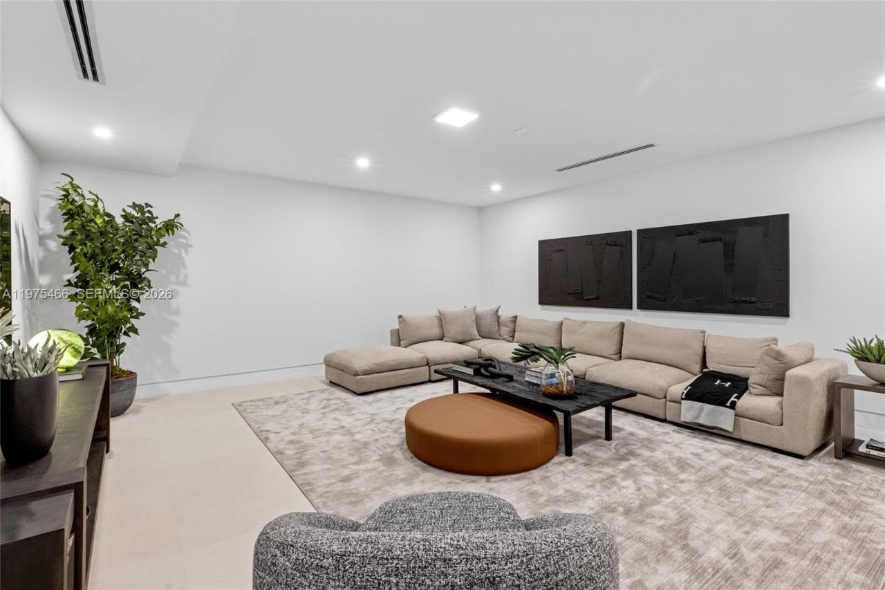 6445 SW 129th Ter , Pinecrest, FL 33156 Photo