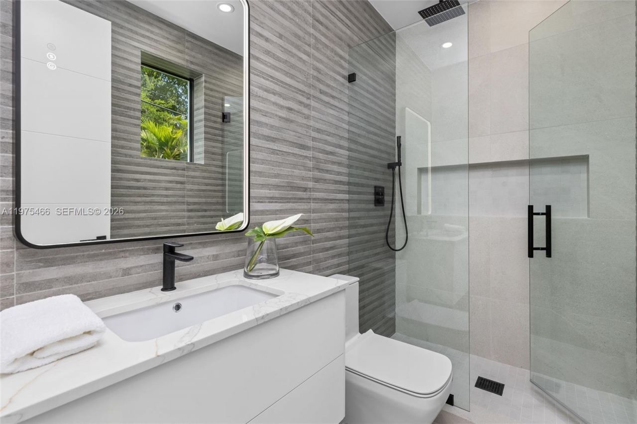 6445 SW 129th Ter , Pinecrest, FL 33156 Photo