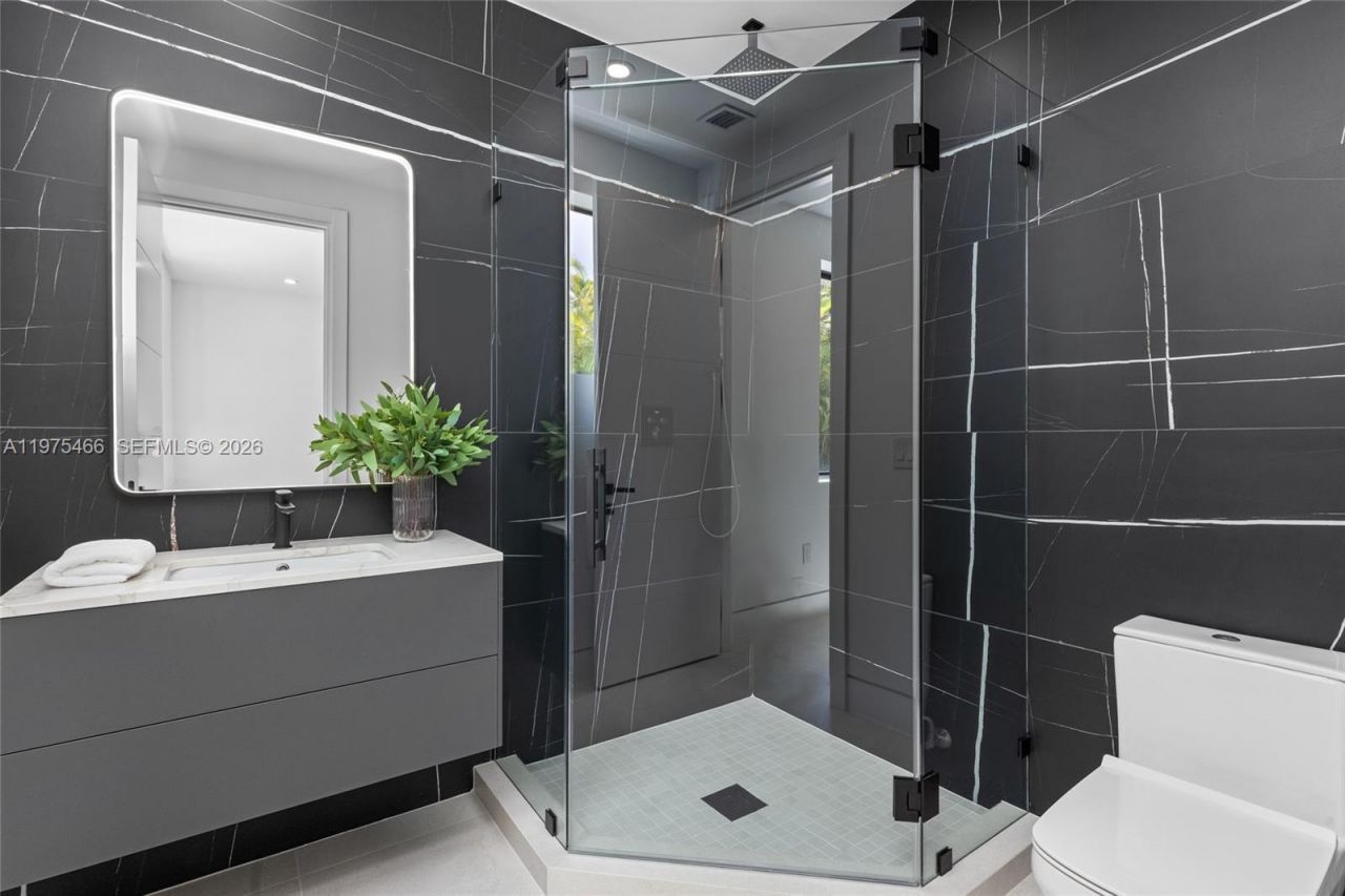 6445 SW 129th Ter , Pinecrest, FL 33156 Photo